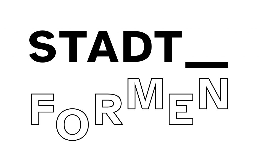Schriftlogo in schwarz-weiß in Großbuchstaben: STADT_FORMEN